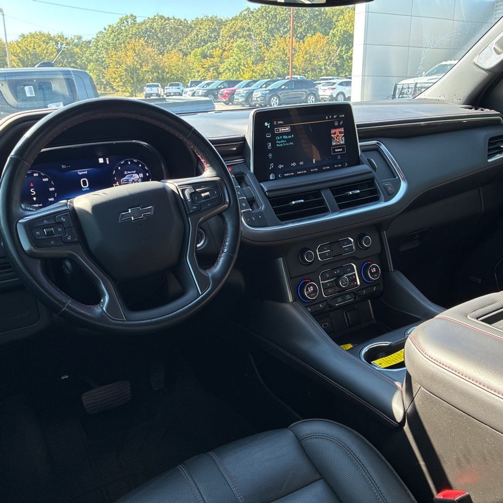 2022 Chevrolet Suburban RST