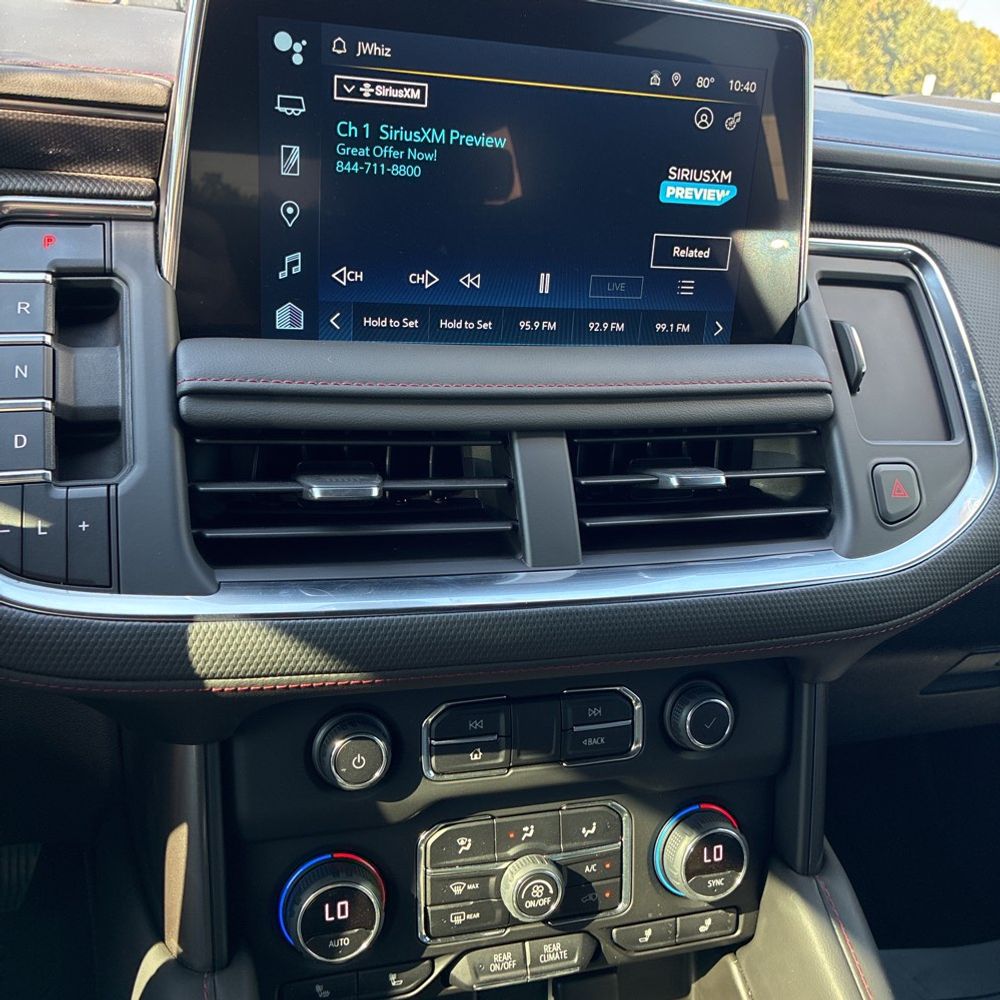 2022 Chevrolet Suburban RST