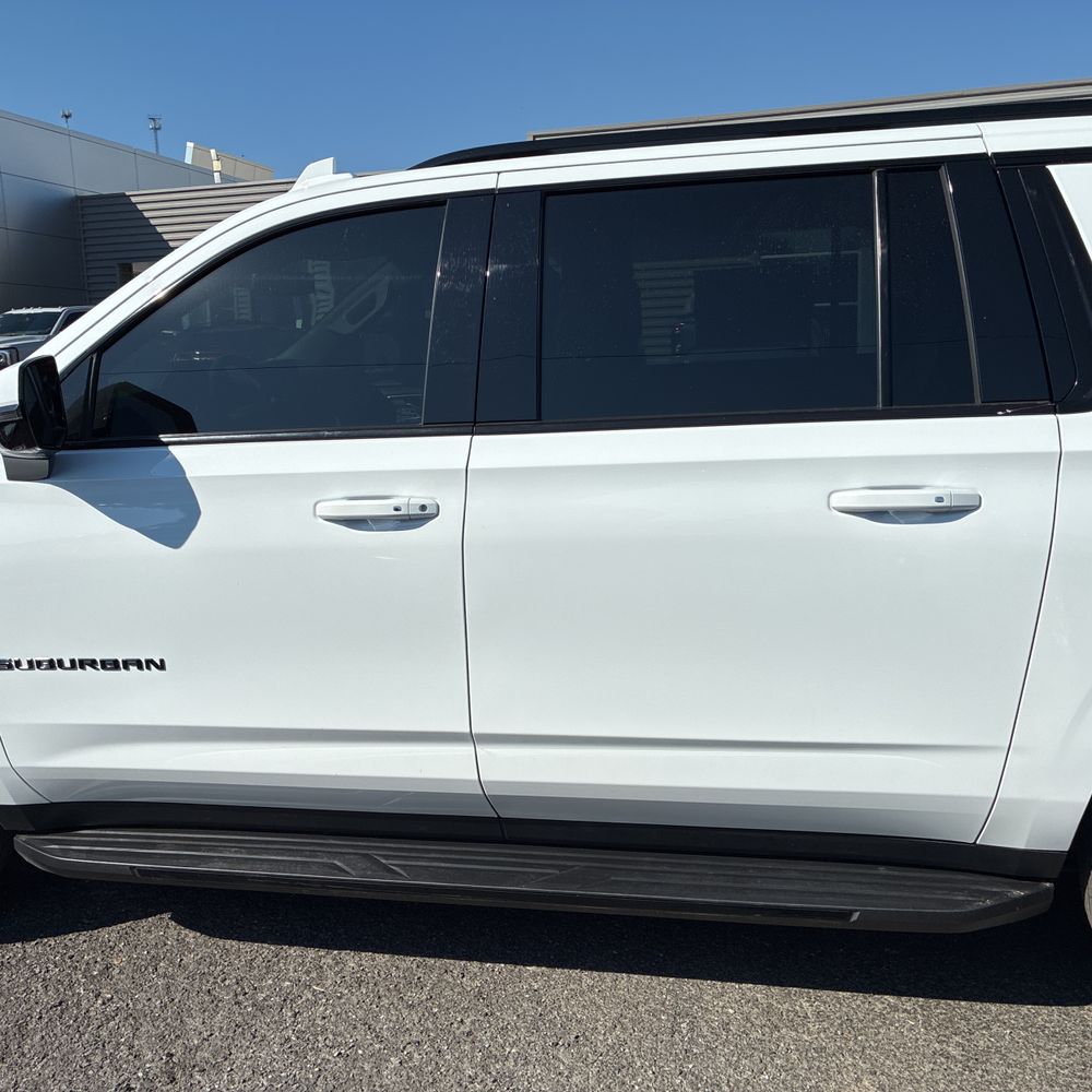 2022 Chevrolet Suburban RST