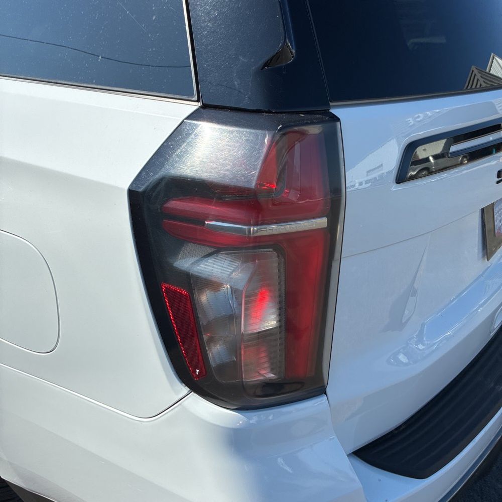 2022 Chevrolet Suburban RST