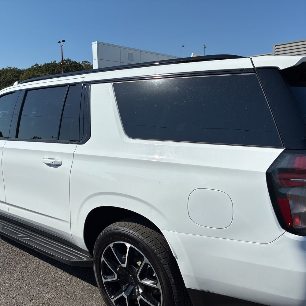 2022 Chevrolet Suburban RST