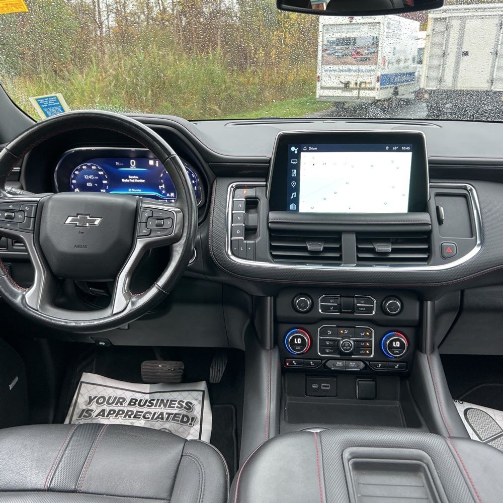2023 Chevrolet Suburban RST