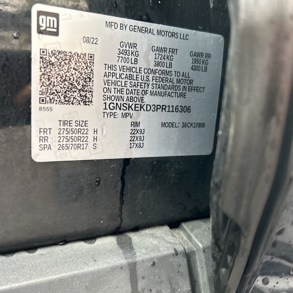 2023 Chevrolet Suburban RST