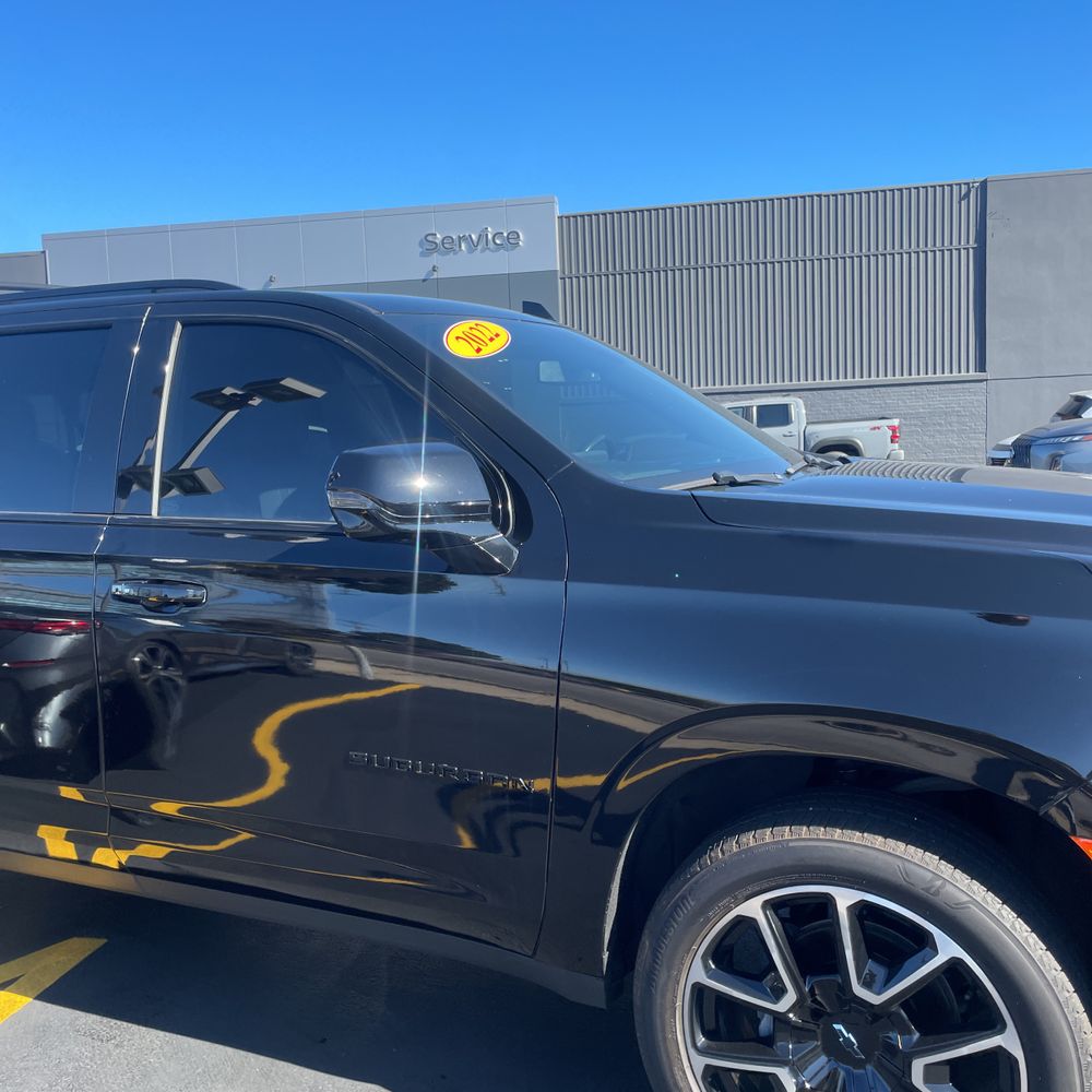 2022 Chevrolet Suburban RST