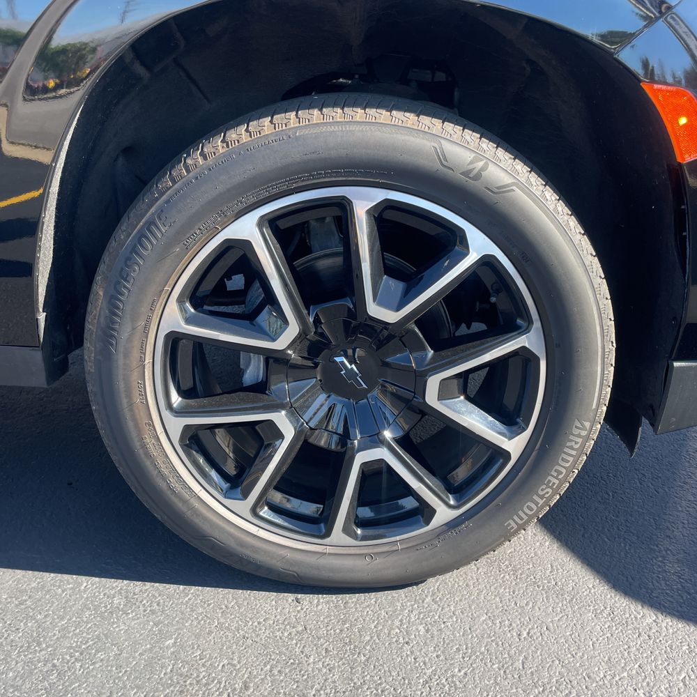 2022 Chevrolet Suburban RST