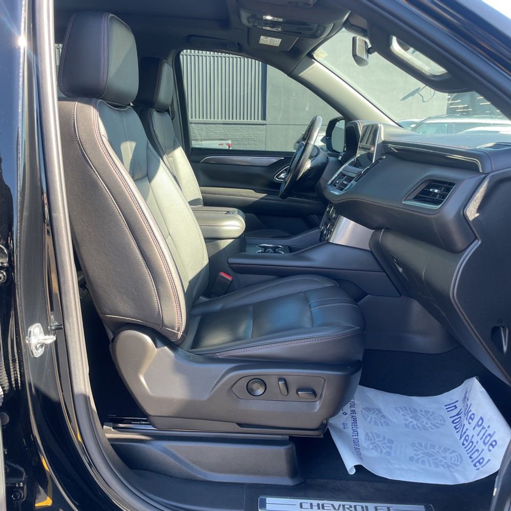 2022 Chevrolet Suburban RST