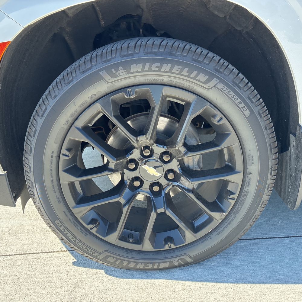 2022 Chevrolet Suburban RST