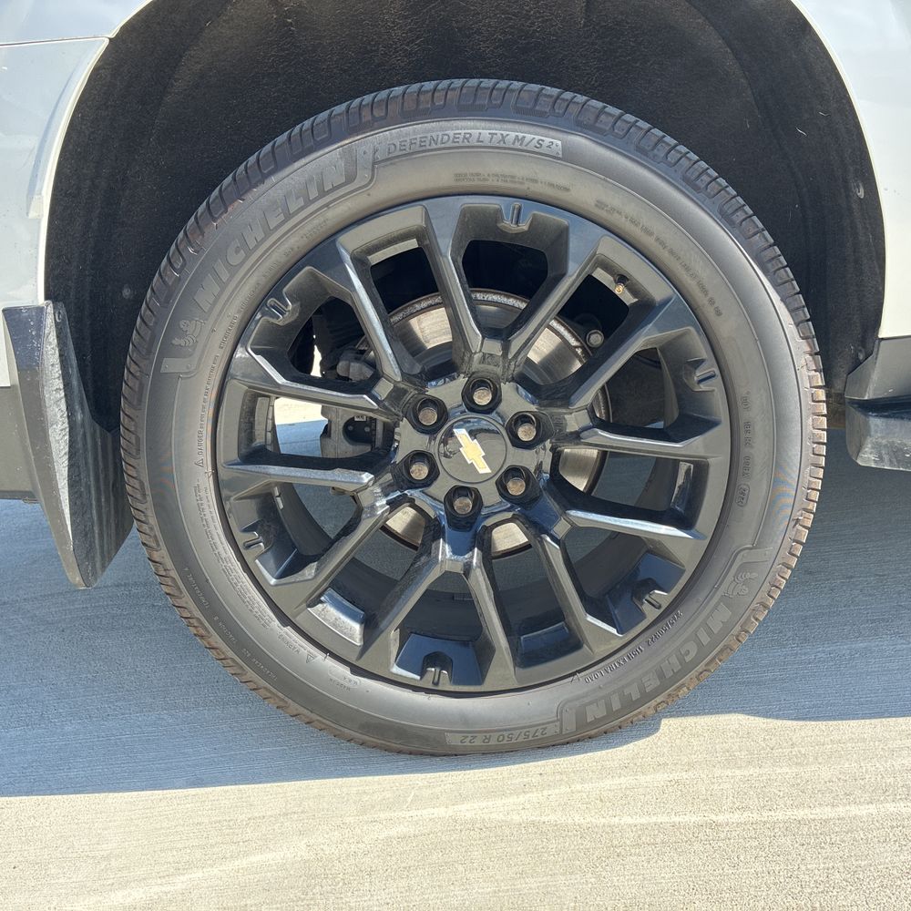 2022 Chevrolet Suburban RST