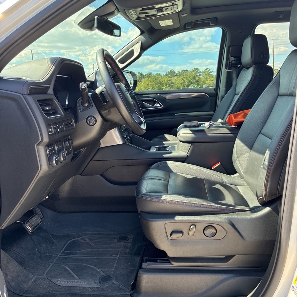 2022 Chevrolet Suburban RST