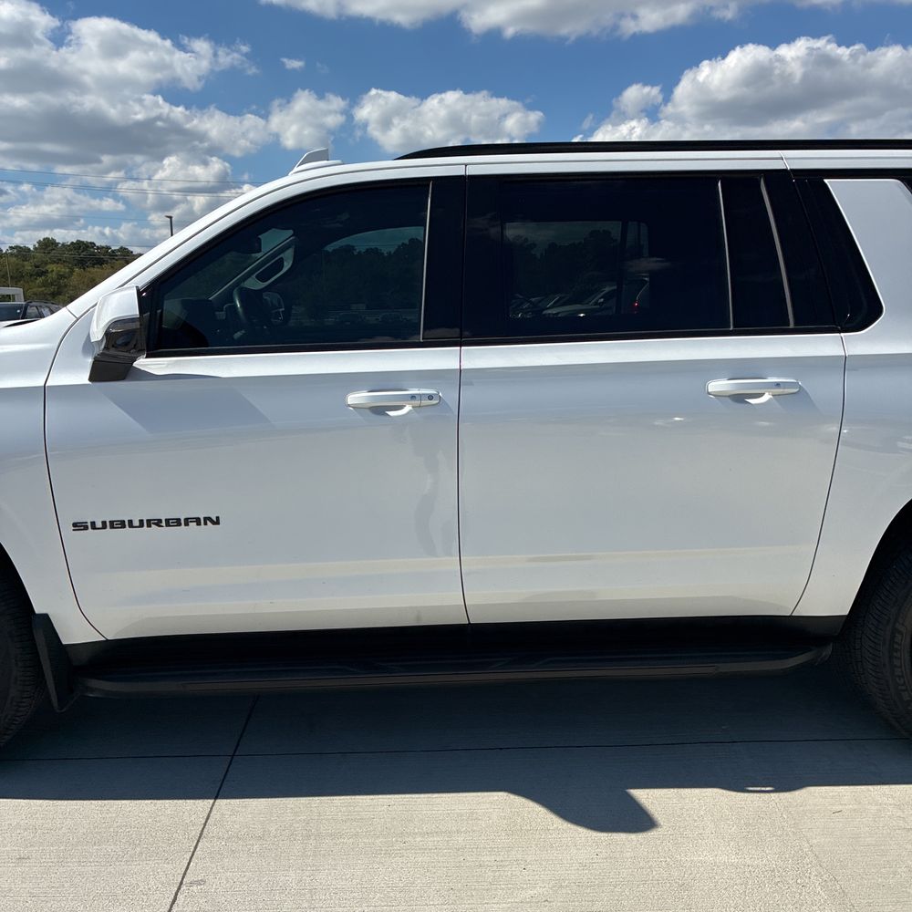 2022 Chevrolet Suburban RST