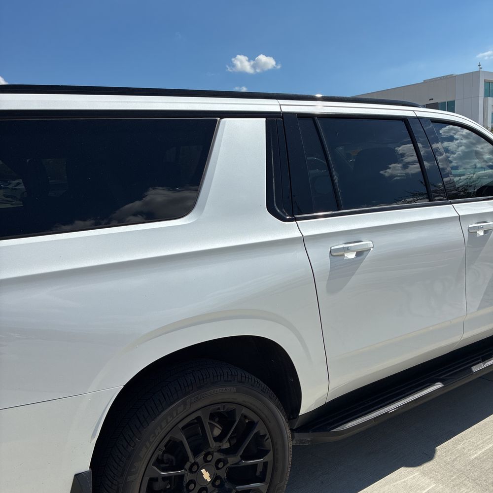 2022 Chevrolet Suburban RST
