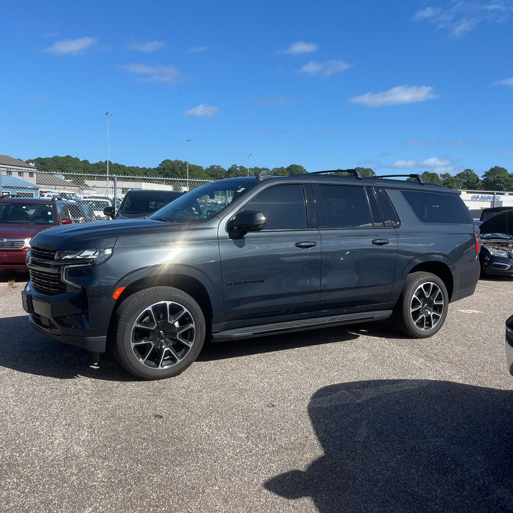 2022 Chevrolet Suburban RST