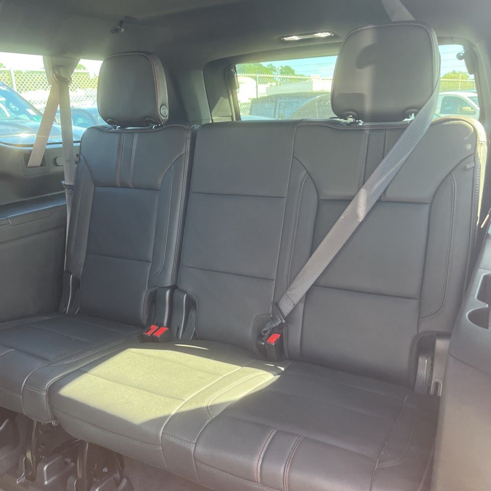 2022 Chevrolet Suburban RST