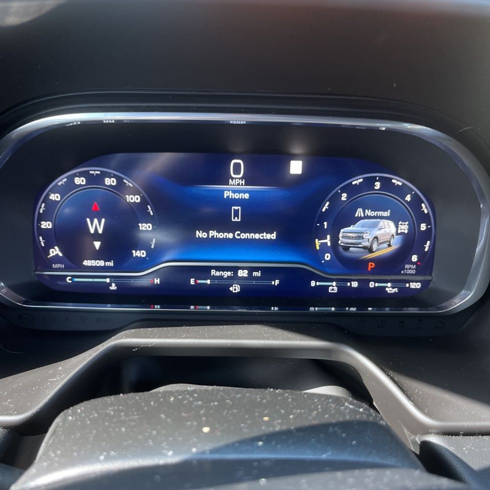 2022 Chevrolet Suburban RST