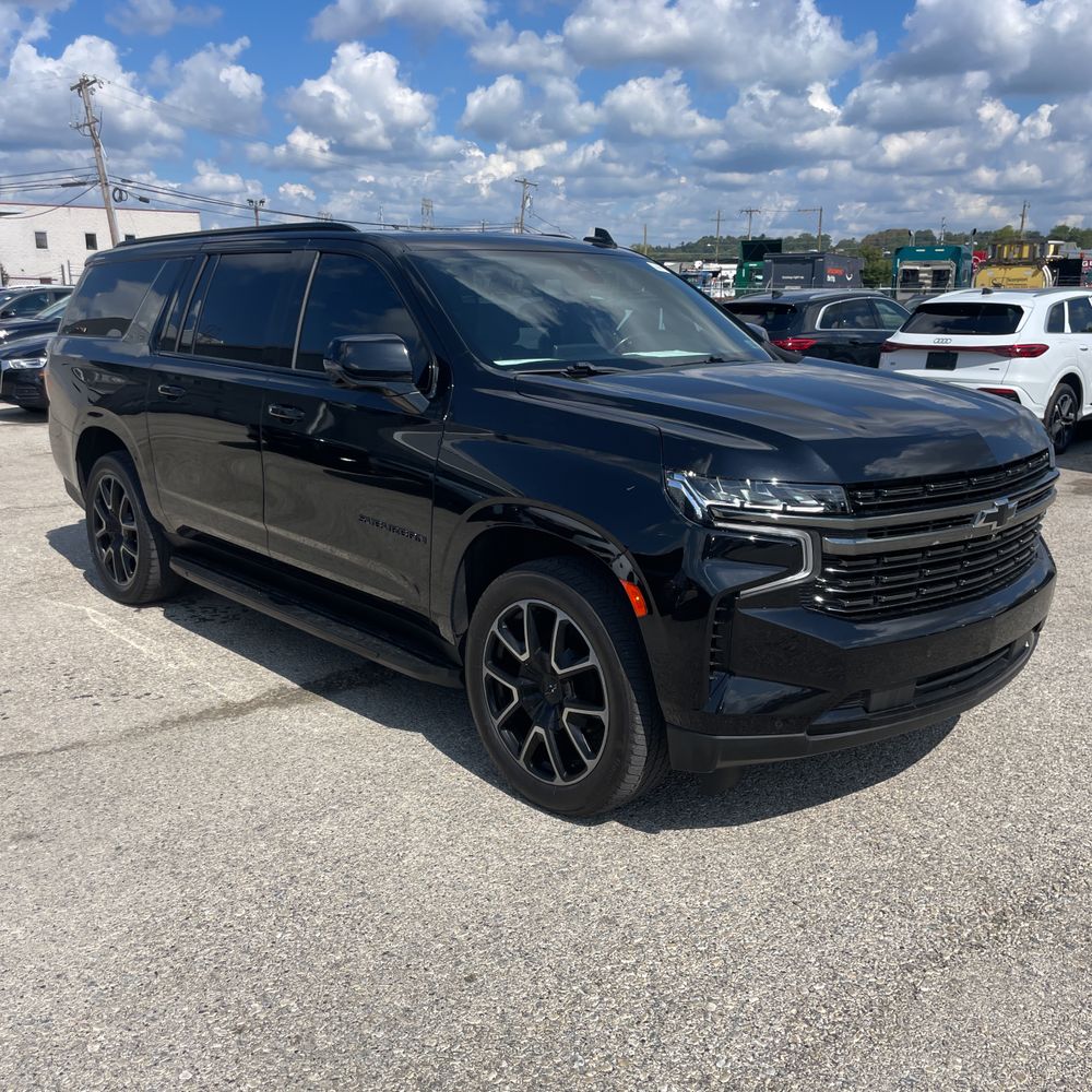 2021 Chevrolet Suburban RST