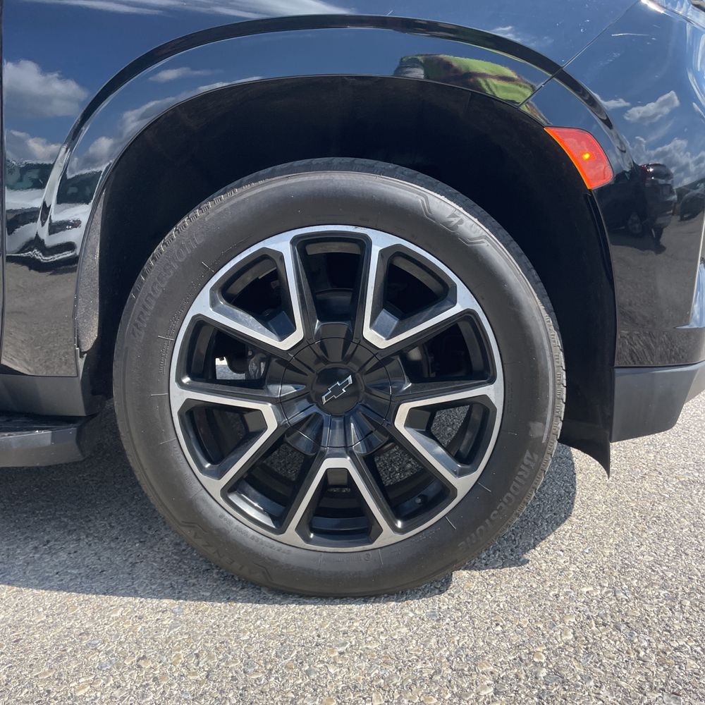 2021 Chevrolet Suburban RST