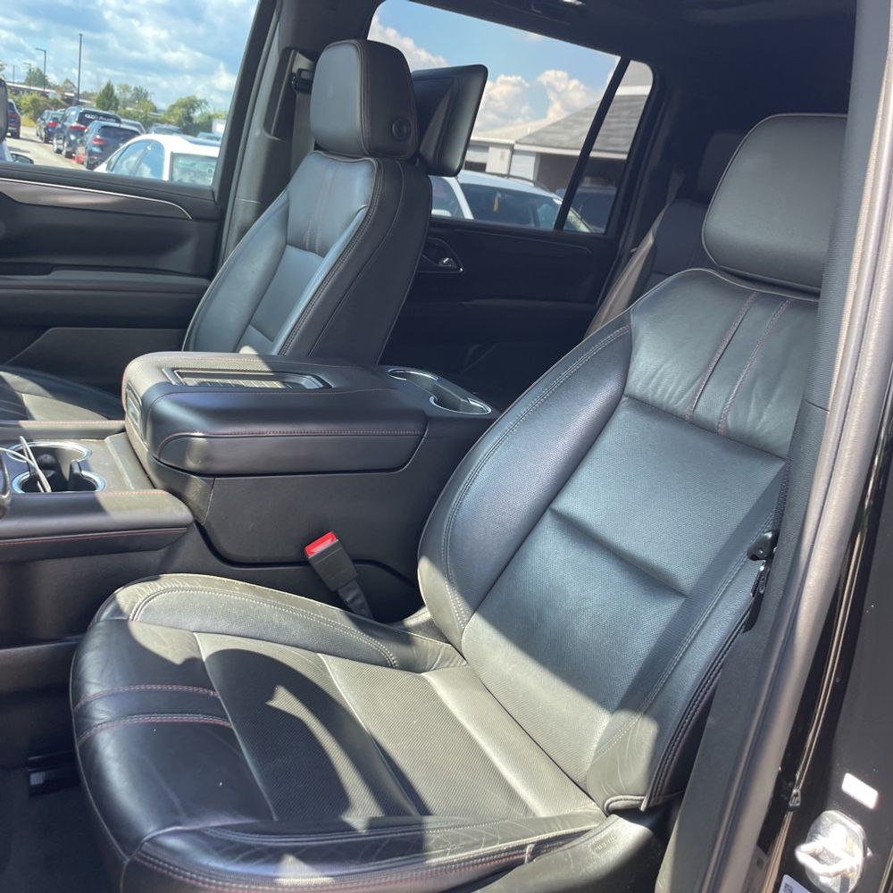2021 Chevrolet Suburban RST