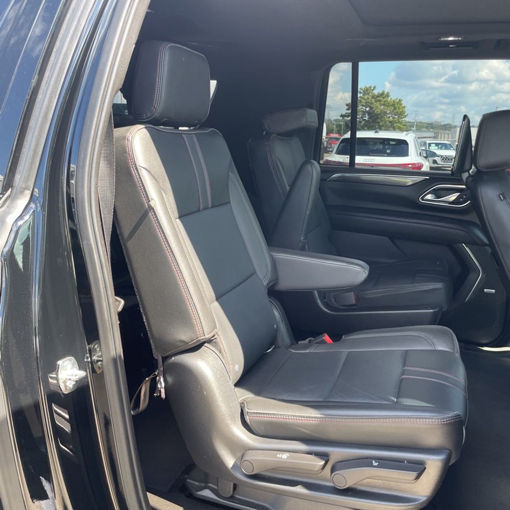 2021 Chevrolet Suburban RST