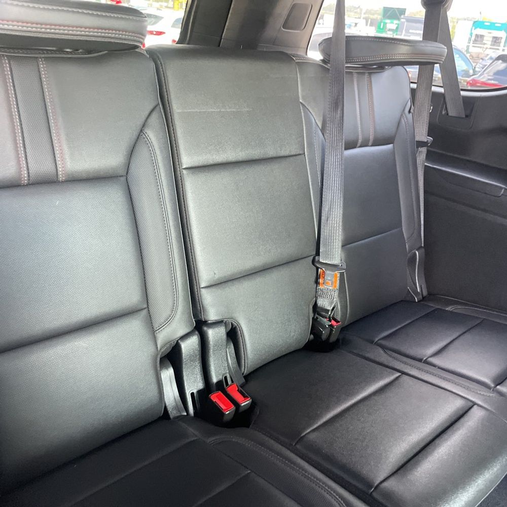 2021 Chevrolet Suburban RST