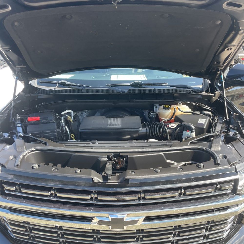 2021 Chevrolet Suburban RST