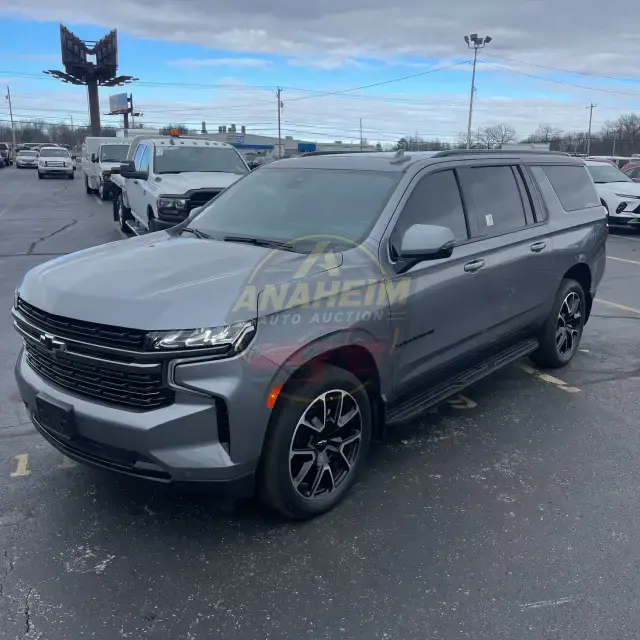 2021 Chevrolet Suburban RST