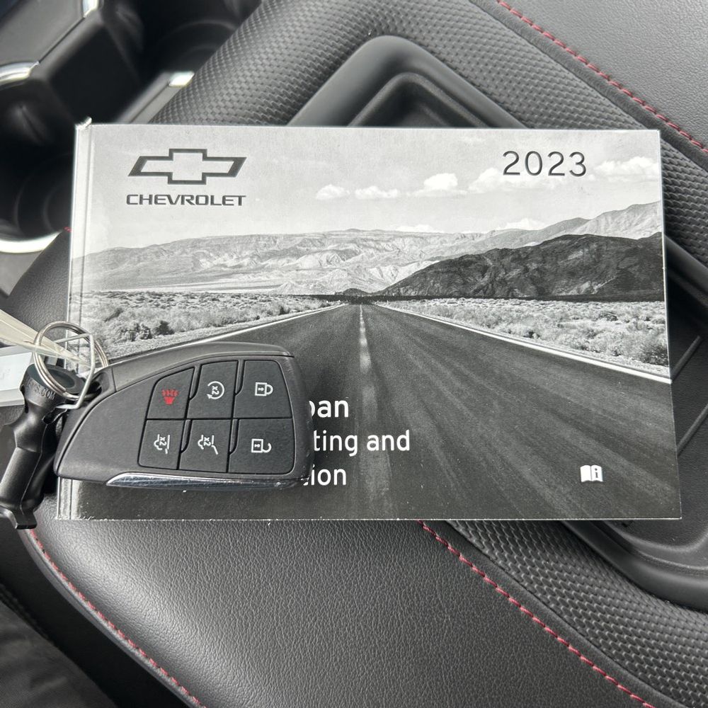 2023 Chevrolet Suburban RST