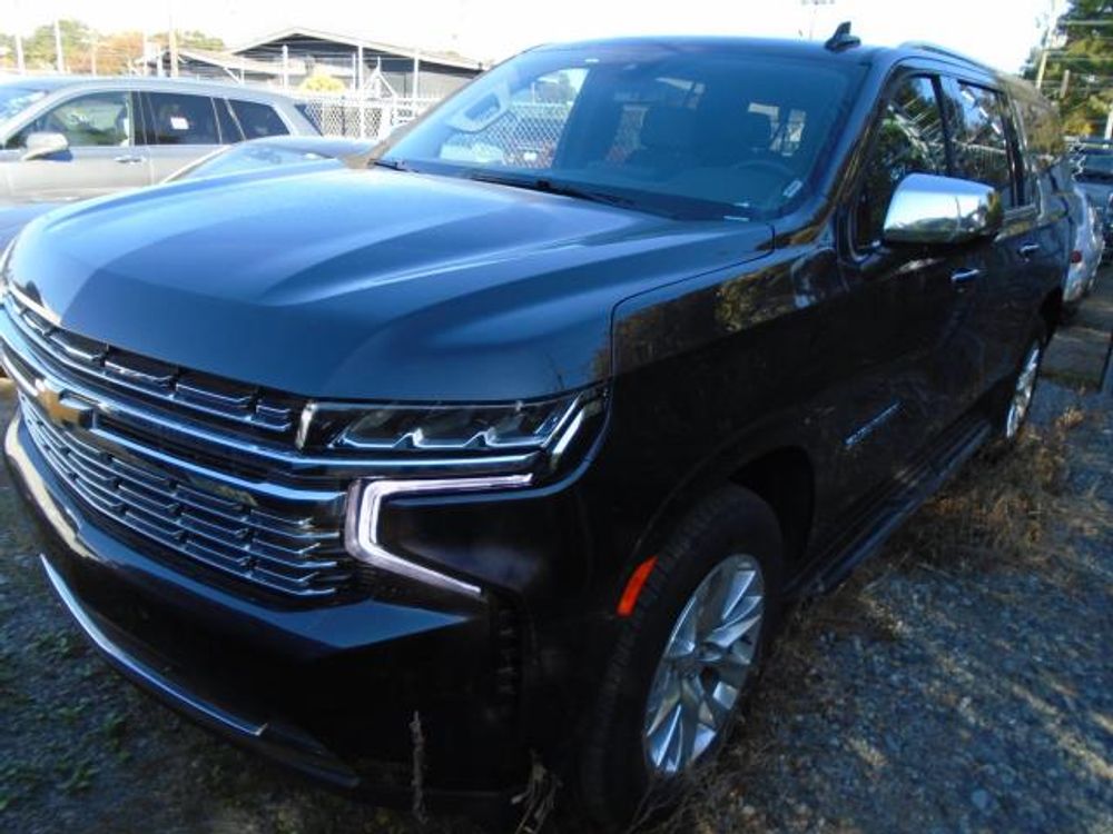 2023 Chevrolet Suburban Premier