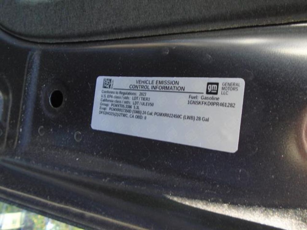 2023 Chevrolet Suburban Premier