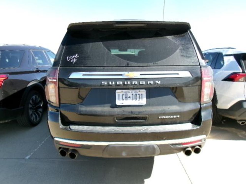 2023 Chevrolet Suburban Premier