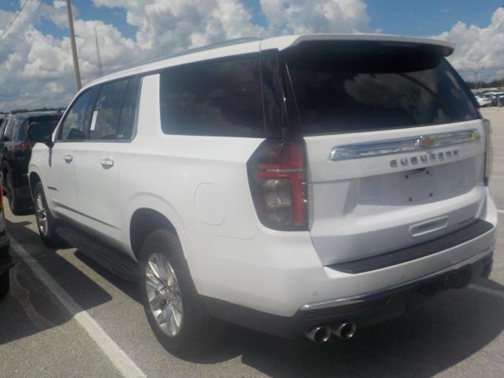2023 Chevrolet Suburban Premier