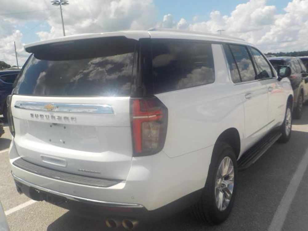 2023 Chevrolet Suburban Premier