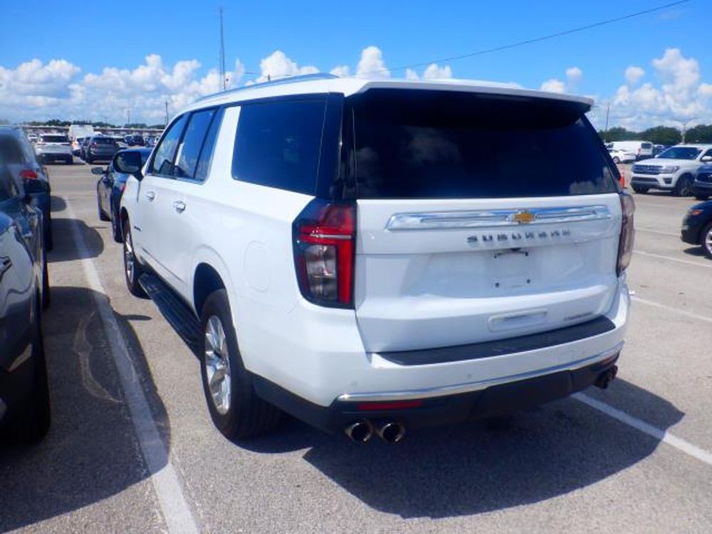 2023 Chevrolet Suburban Premier