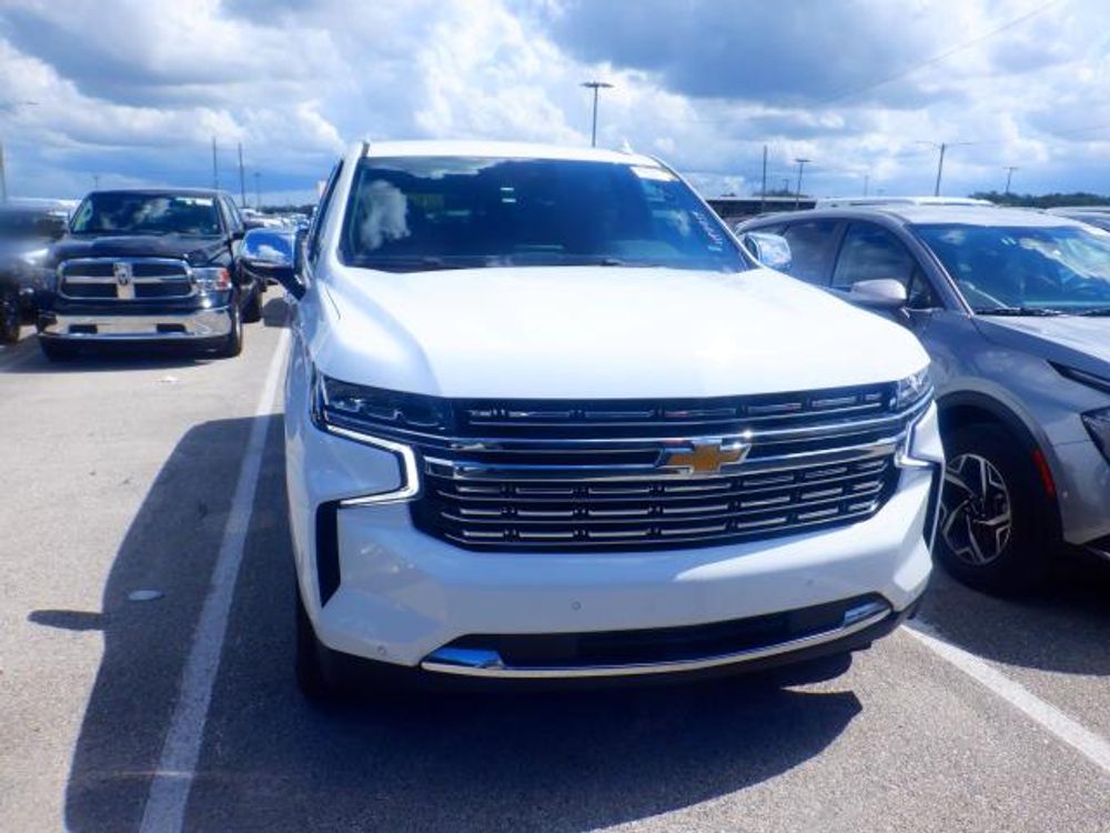 2023 Chevrolet Suburban Premier