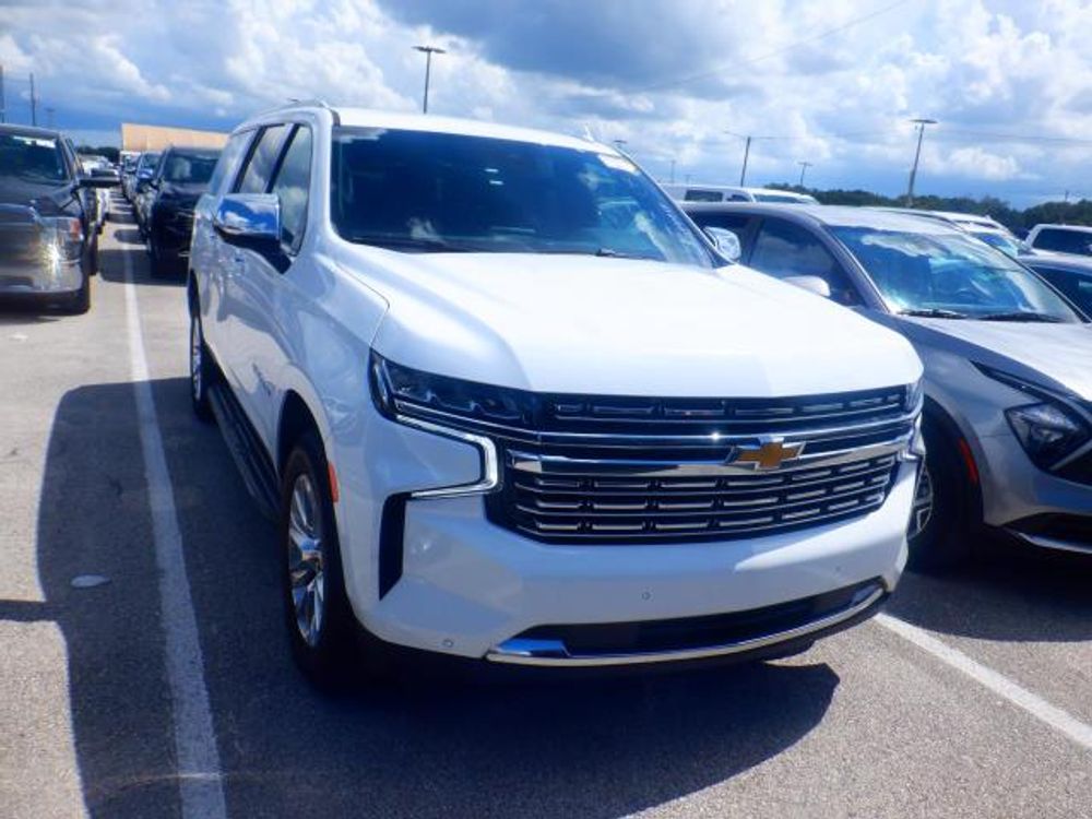 2023 Chevrolet Suburban Premier