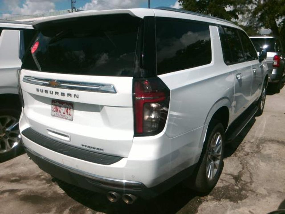 2023 Chevrolet Suburban Premier