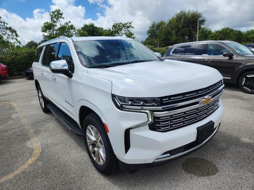 2023 Chevrolet Suburban Premier
