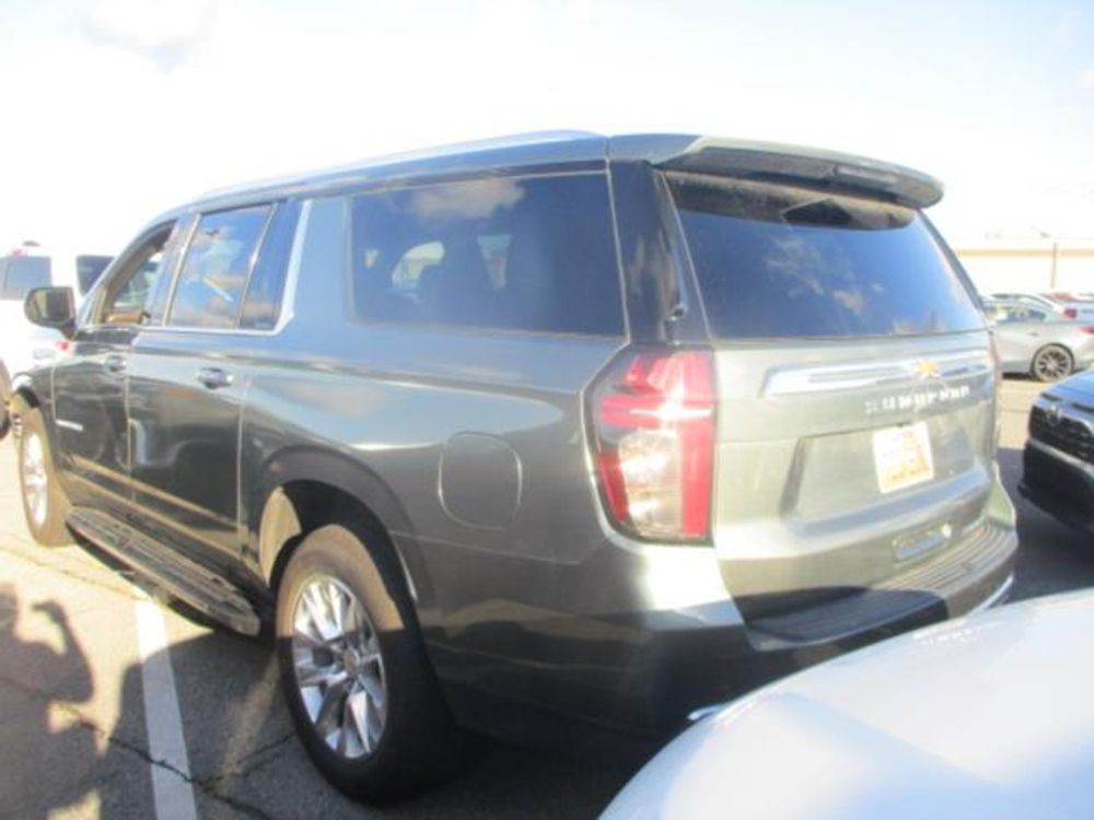2023 Chevrolet Suburban Premier