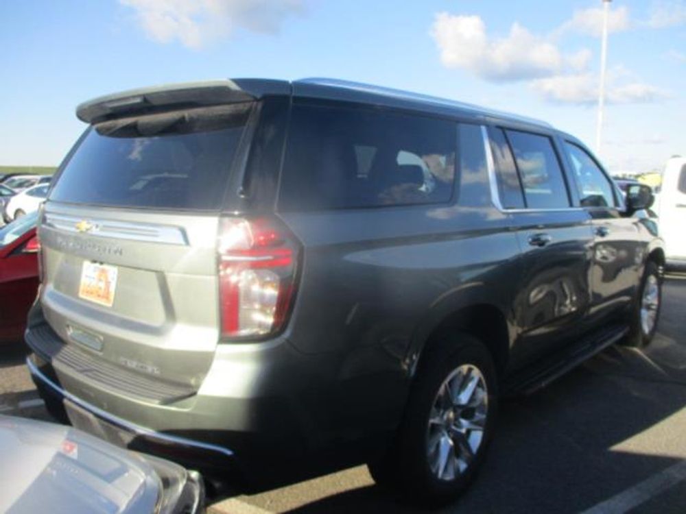 2023 Chevrolet Suburban Premier