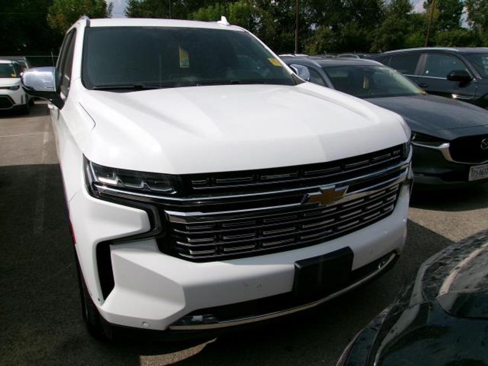2023 Chevrolet Suburban Premier