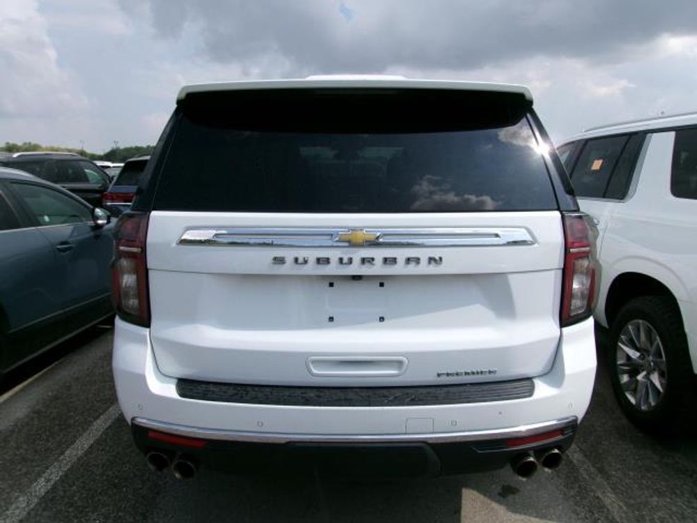 2023 Chevrolet Suburban Premier