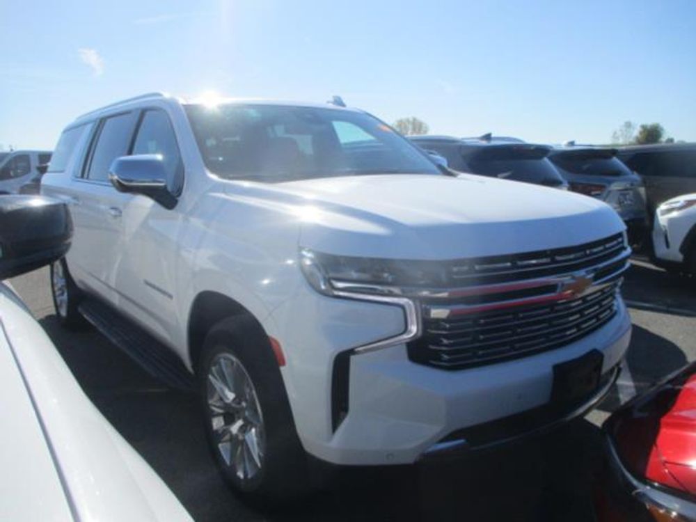 2023 Chevrolet Suburban Premier