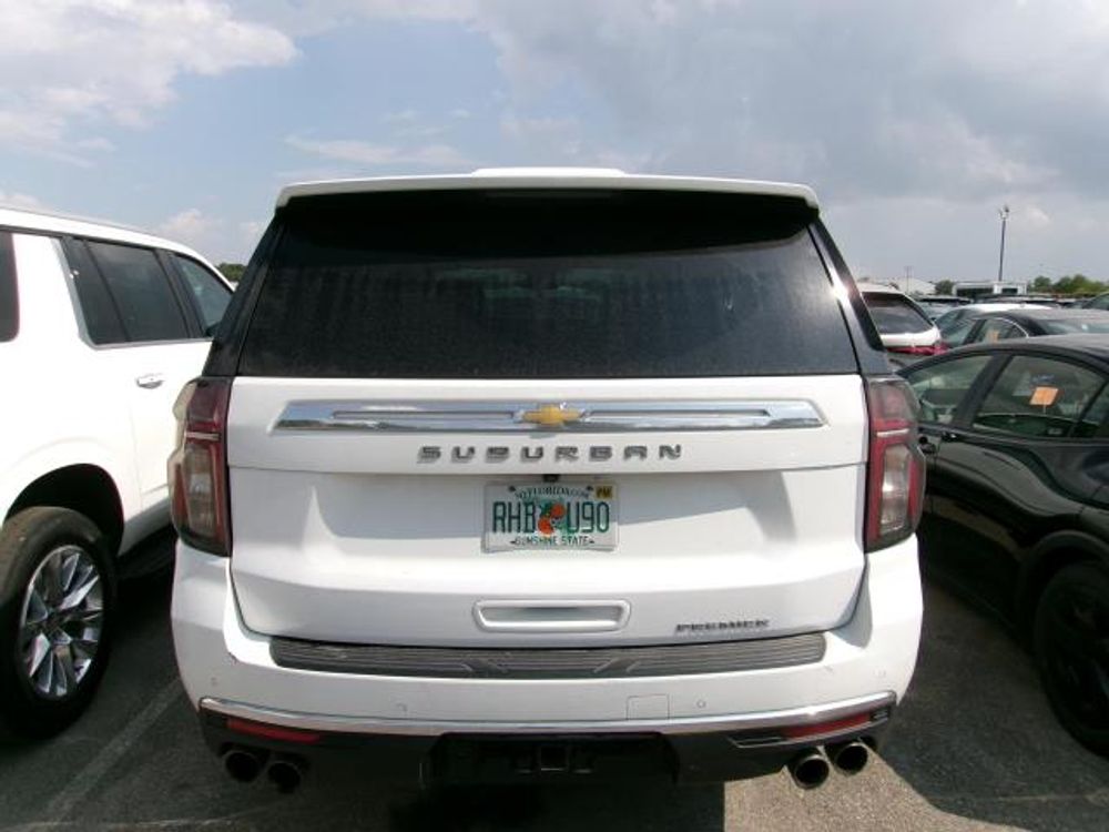 2023 Chevrolet Suburban Premier
