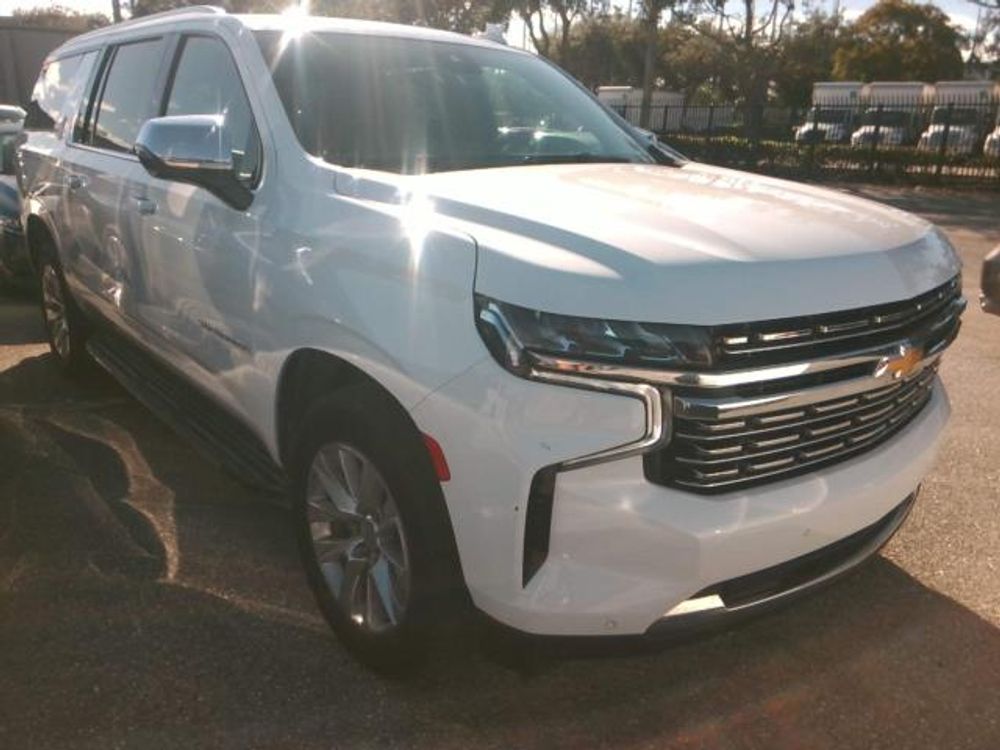 2023 Chevrolet Suburban Premier