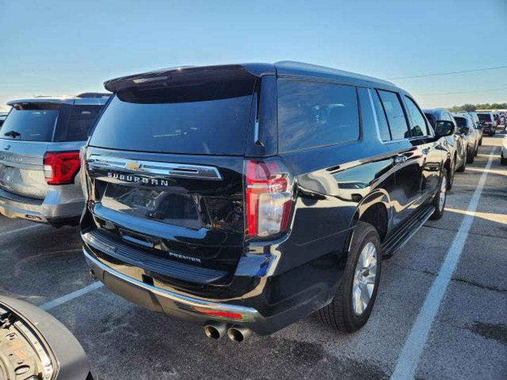 2023 Chevrolet Suburban Premier