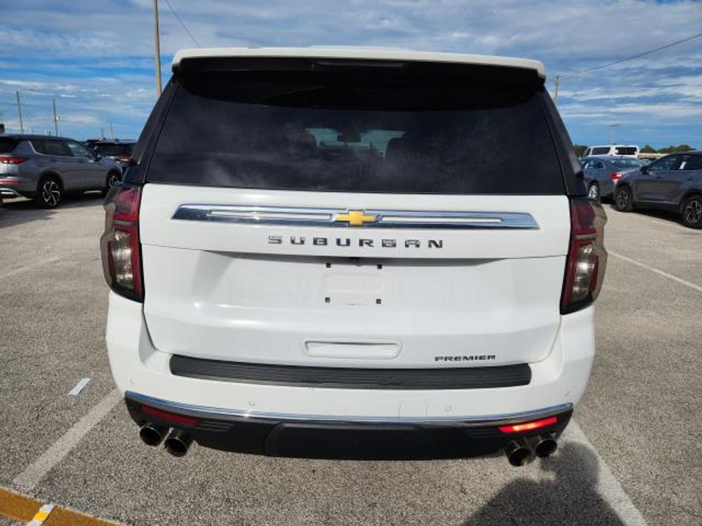 2023 Chevrolet Suburban Premier