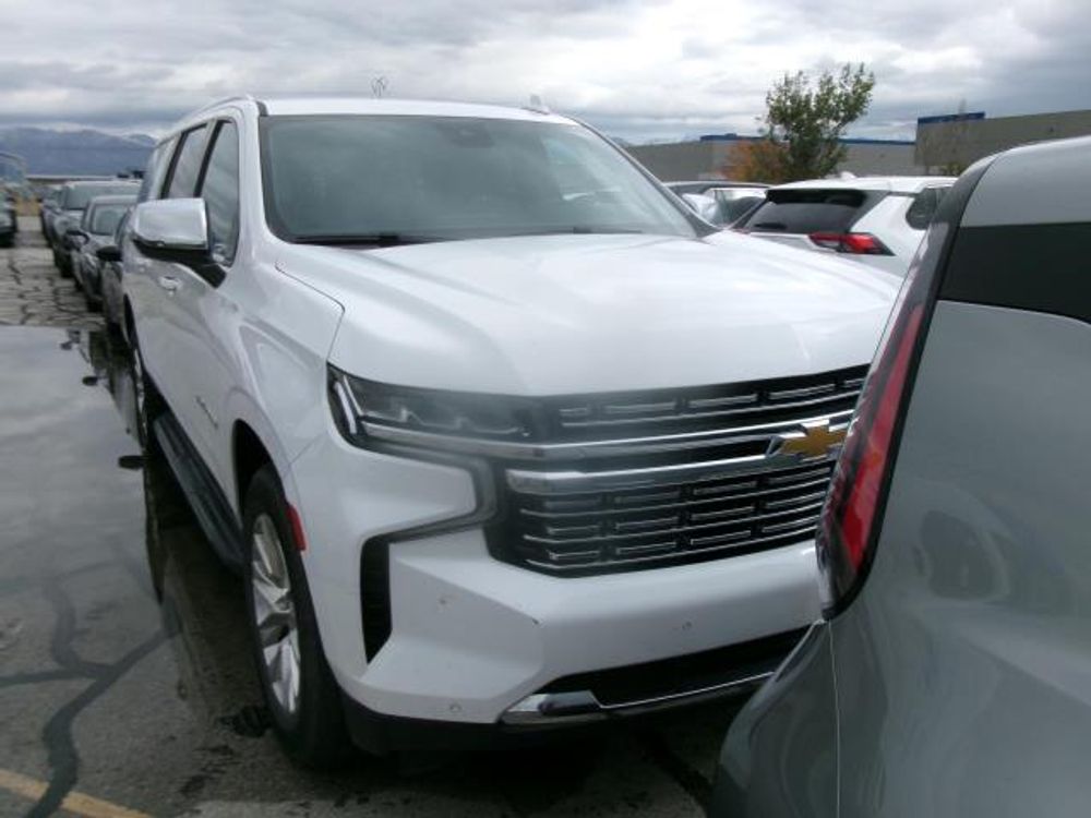 2023 Chevrolet Suburban Premier