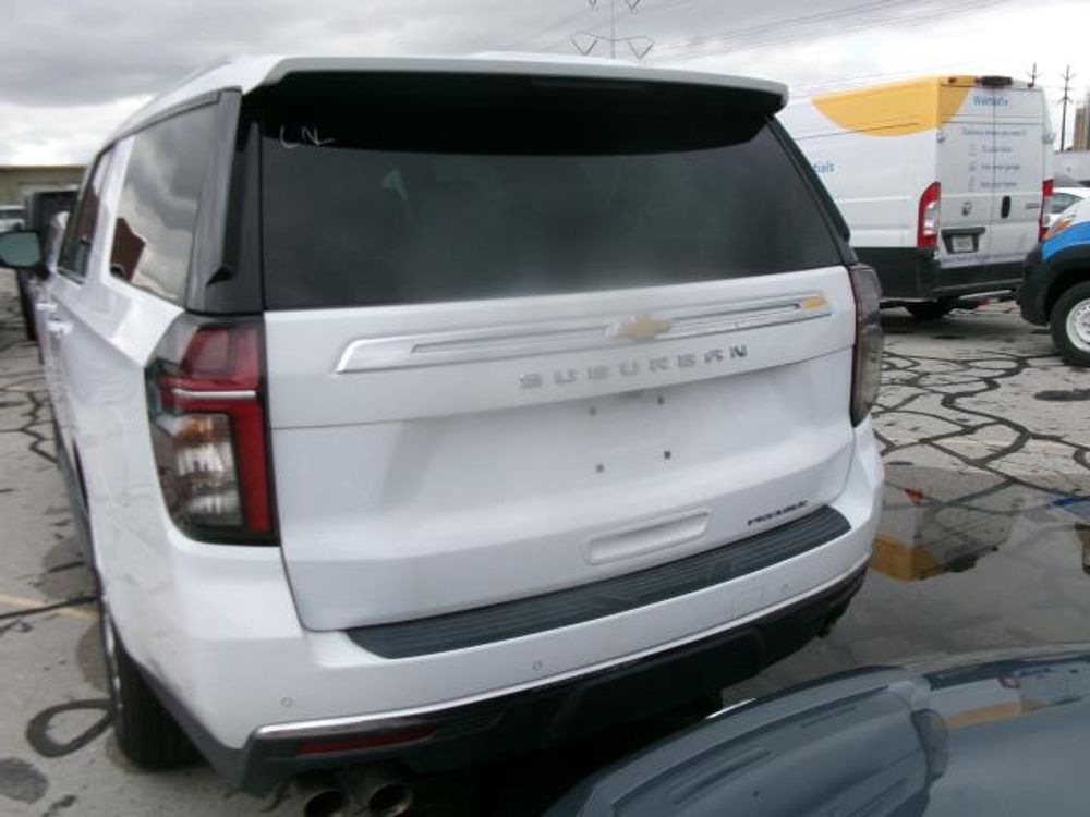2023 Chevrolet Suburban Premier