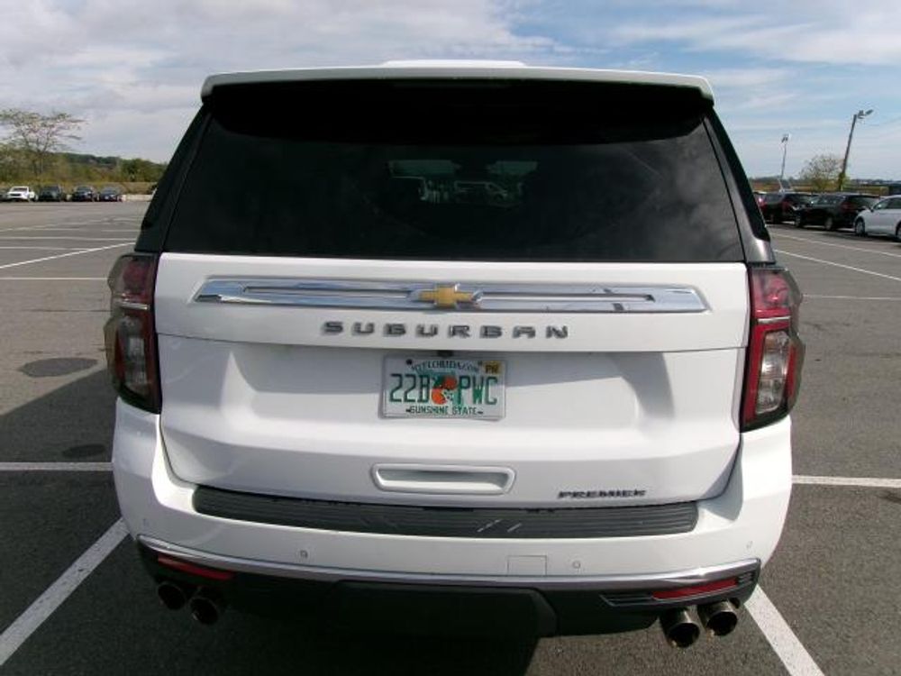 2023 Chevrolet Suburban Premier
