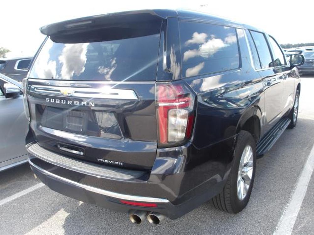 2023 Chevrolet Suburban Premier