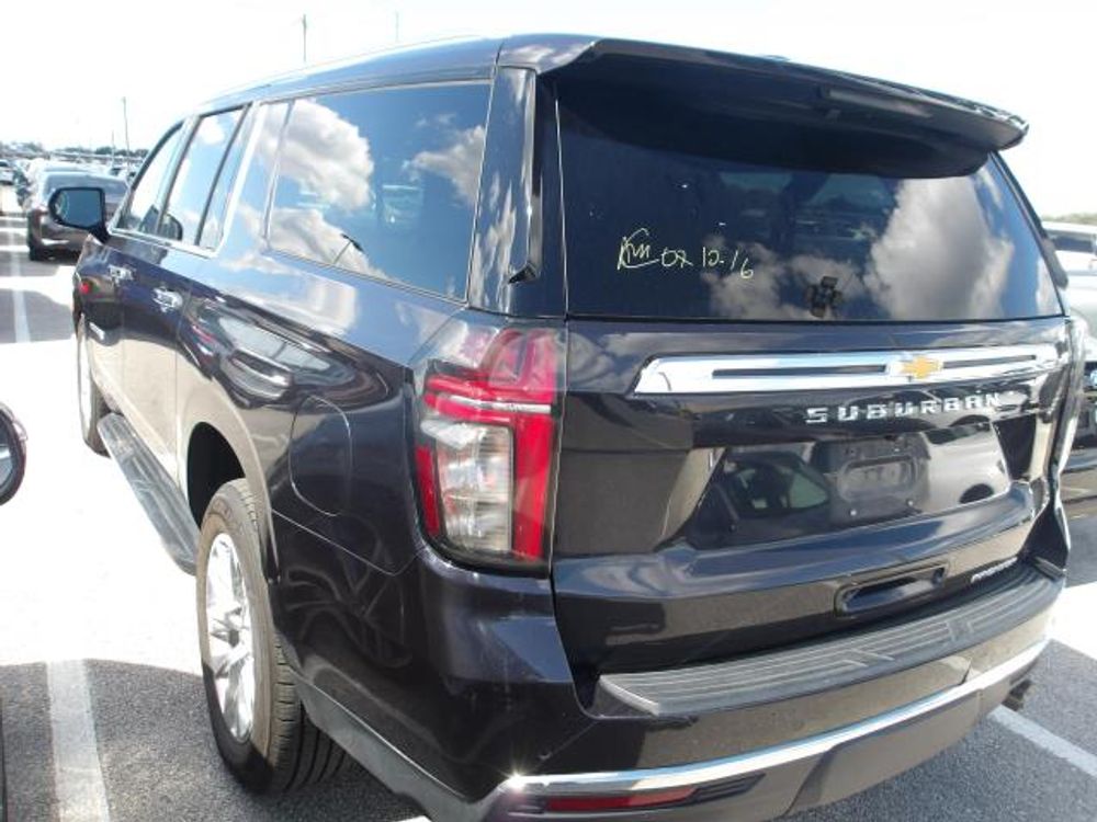 2023 Chevrolet Suburban Premier